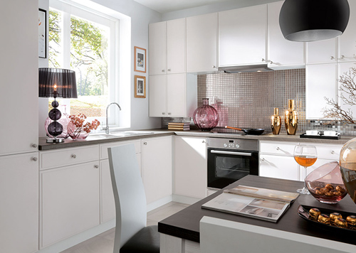 Modern Family Line Küchen Frontfarbe (aus Massivholz) APLAUS EICHE WEISS (Echtholz) Gallerie Küchenkollektion Modern Family Line Frontfarbe (aus Massivholz) APLAUS EICHE WEISS (Echtholz) Gallerie